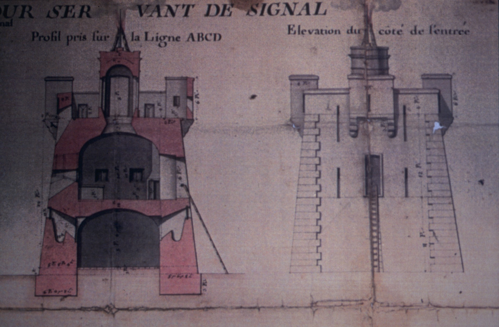 Plan signé Mareschal XVIIIe : élévation et coupe.