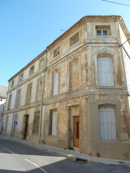 Façade arrière et pan coupé de la parcelle 127.