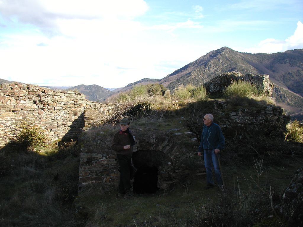 abbaye Saint-Pierre-de-Nayran (ruines de l'ancienne)