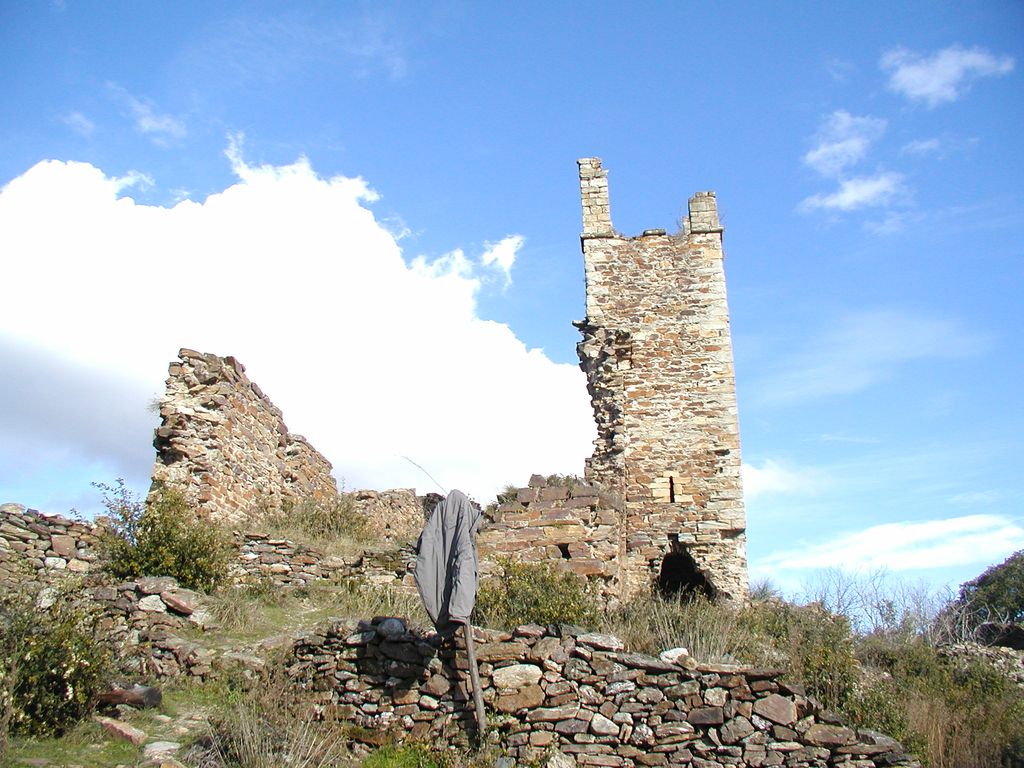 abbaye Saint-Pierre-de-Nayran (ruines de l'ancienne)