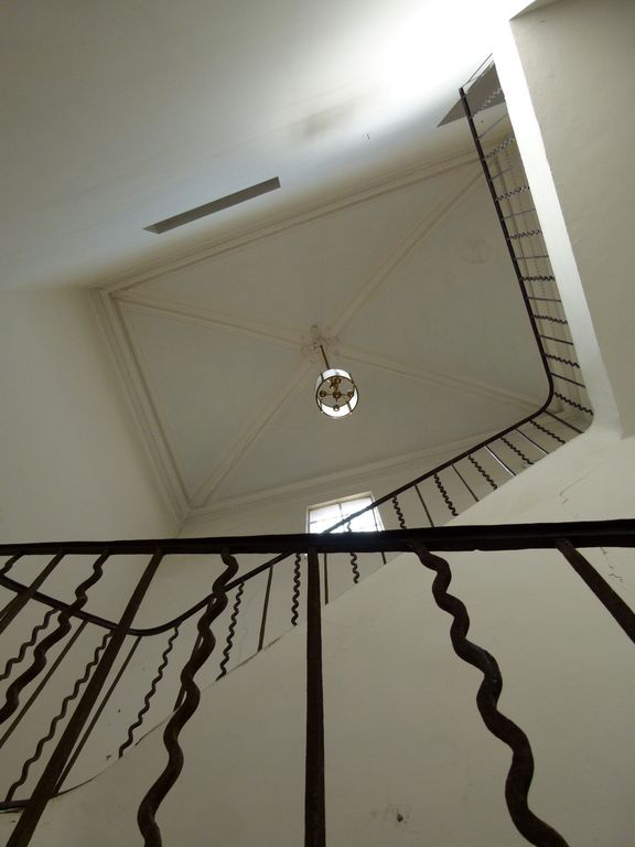 Intérieur. Escalier.