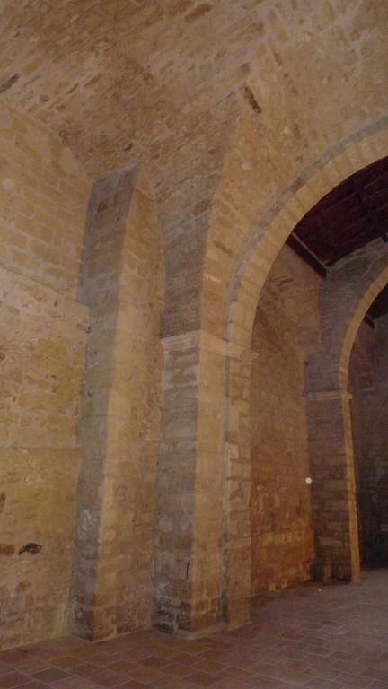 chapelle, mur nord, accolé au sud du château.