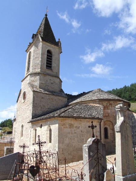 Façade sud et chapelle sud-est.