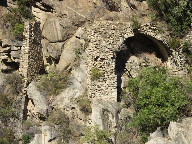 Les arches de la Roche Colomère.