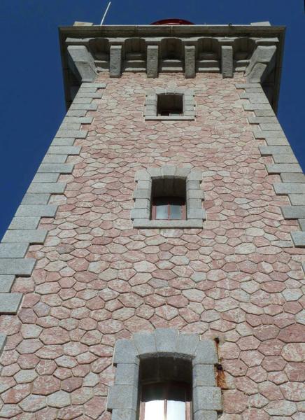 Le phare du Cap Béar, façade ouest.