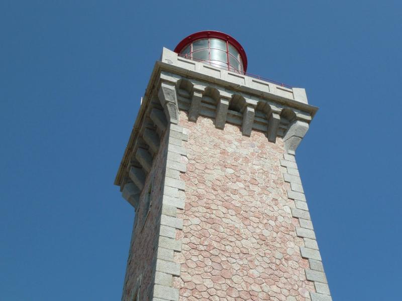 Le phare du Cap Béar, façade côté sud.