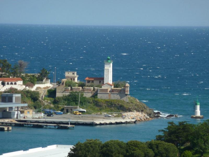 Vue du fort fanal depuis le sud.