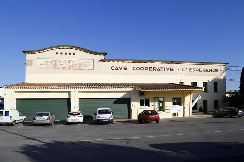 Vue générale de la cave reconstruite par Brès en 1960.