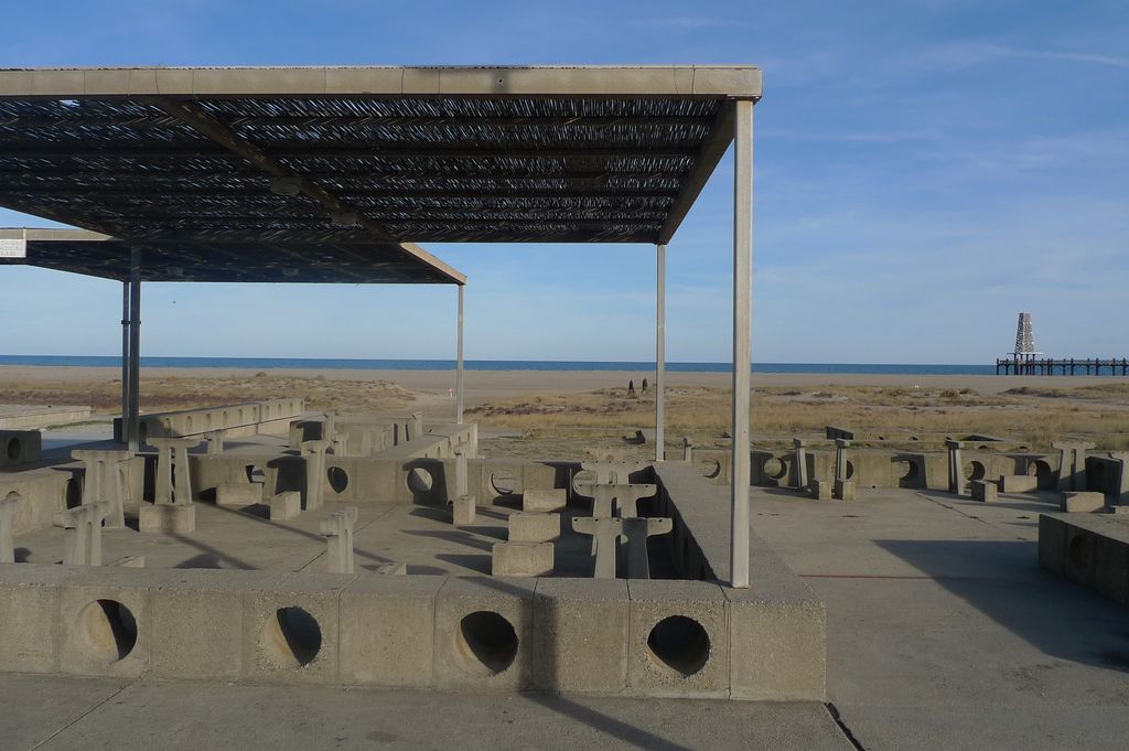 La plage vue depuis un des logements du VVF.