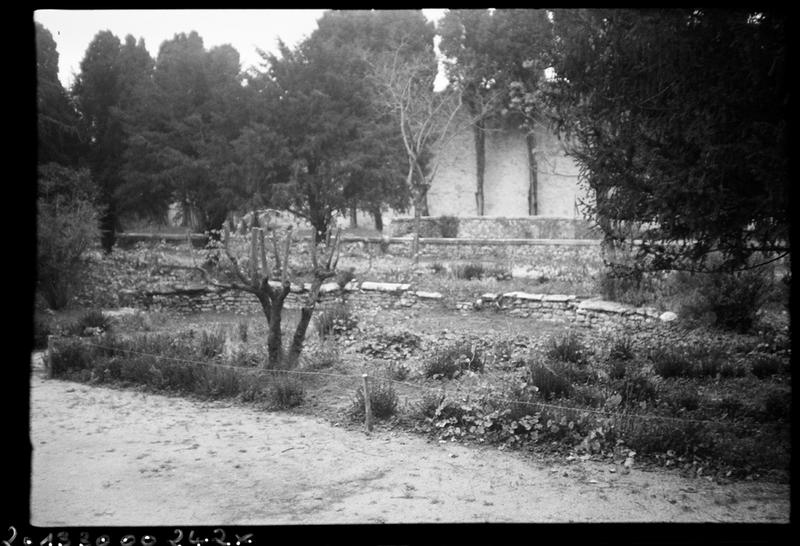 Jardin ouest, bassin central.