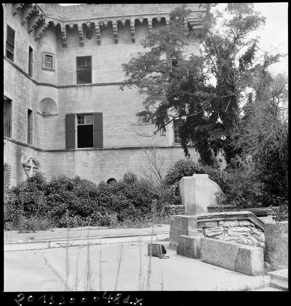 Façades sur cour.