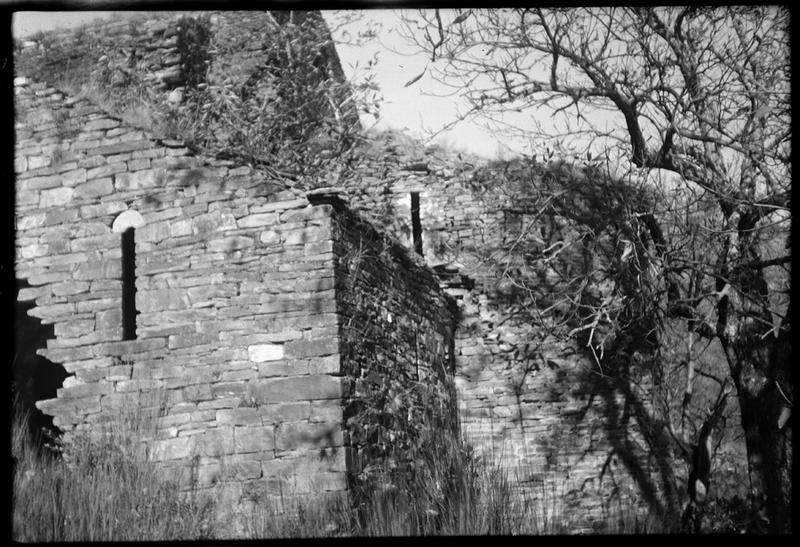 Chapelle sud et chevet.