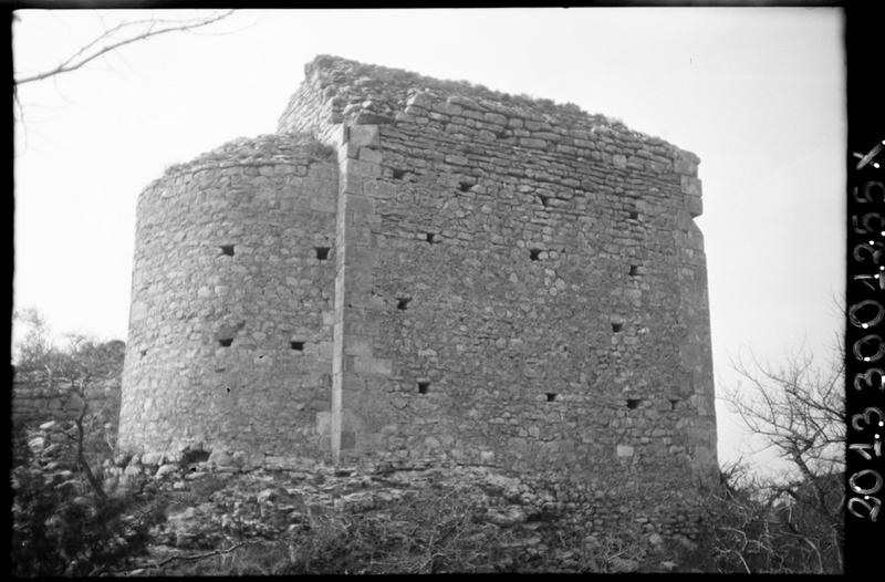 Château Saint-Pierre ; chapelle Saint-Pierre