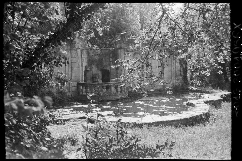 Fontaine.