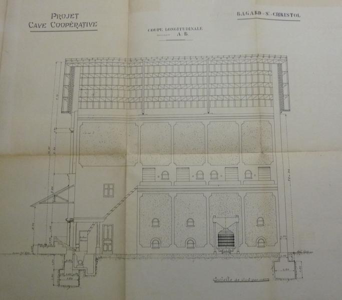 Coupe longitudinale, archives de la cave.