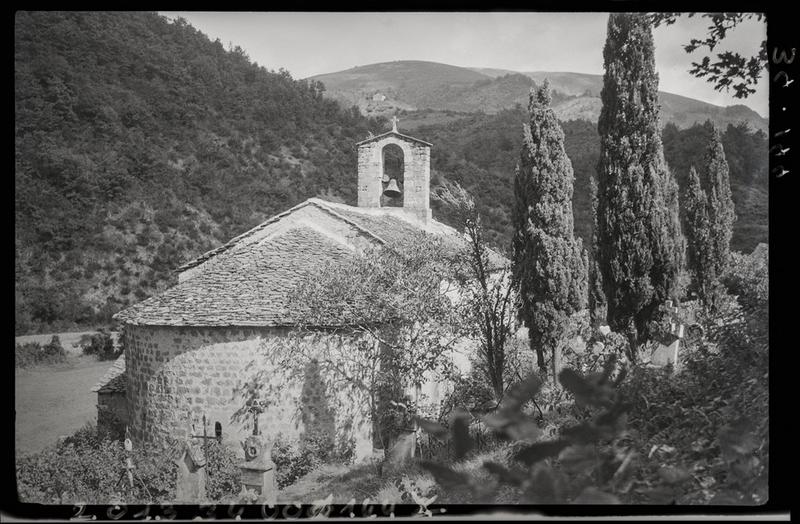 Vue extérieure. Chevet.