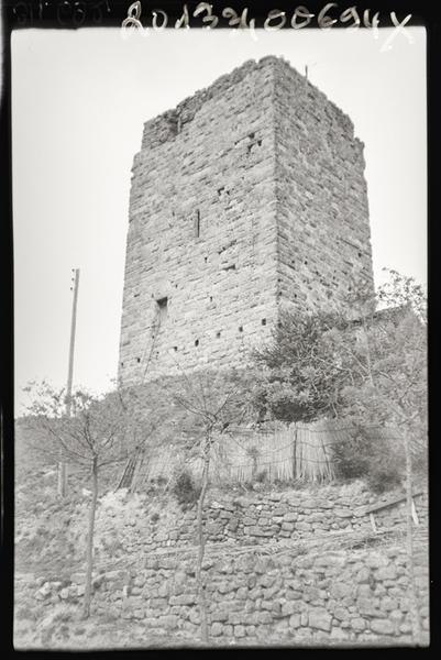 Vue sur la tour.