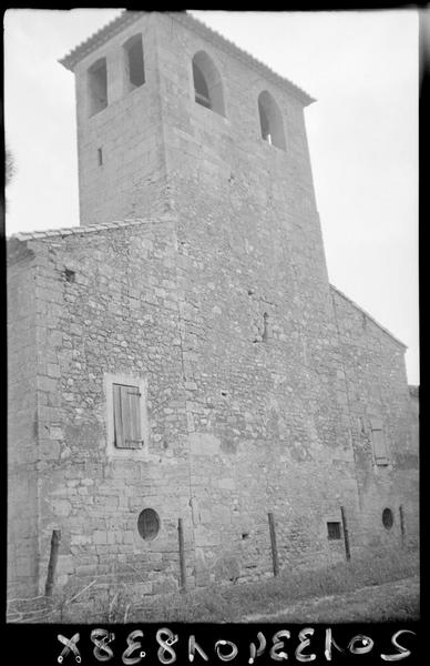 Façade occidentale et clocher.