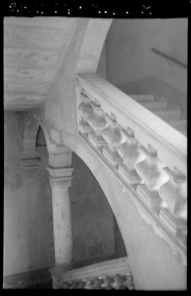 Rampe d'escalier, détail.