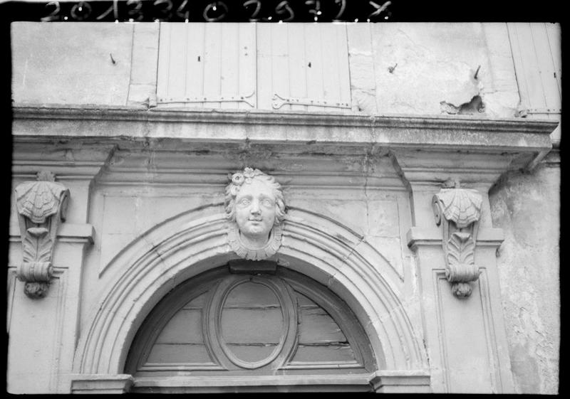 Portail, détail.