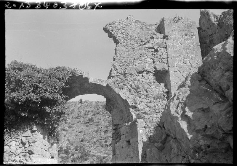 Ancienne porte fortifiée.