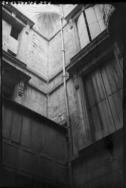 Détail des façades sur cour.