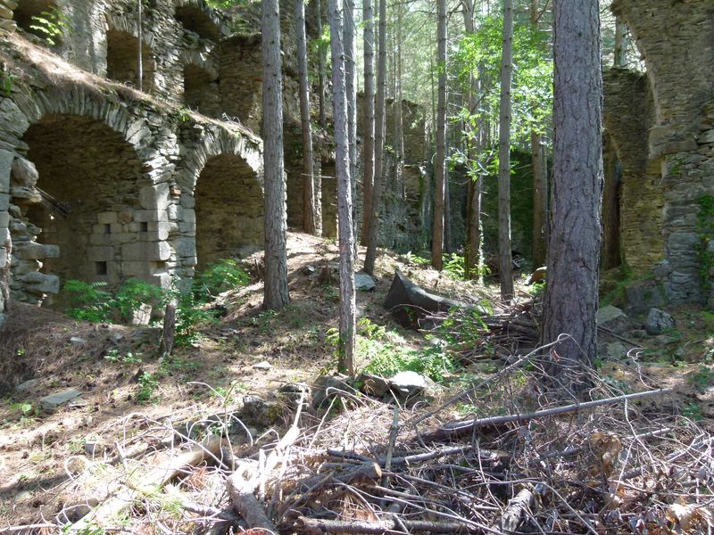 Ancienne mine argentifère. La fonderie.