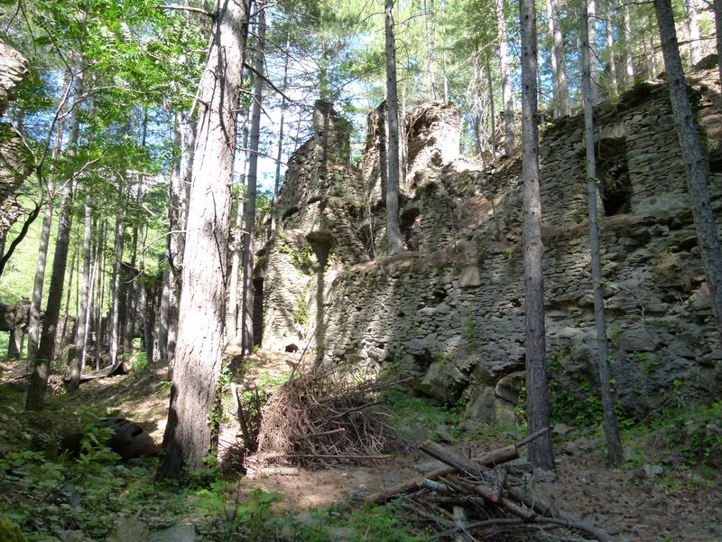 Ancienne mine argentifère. La fonderie.