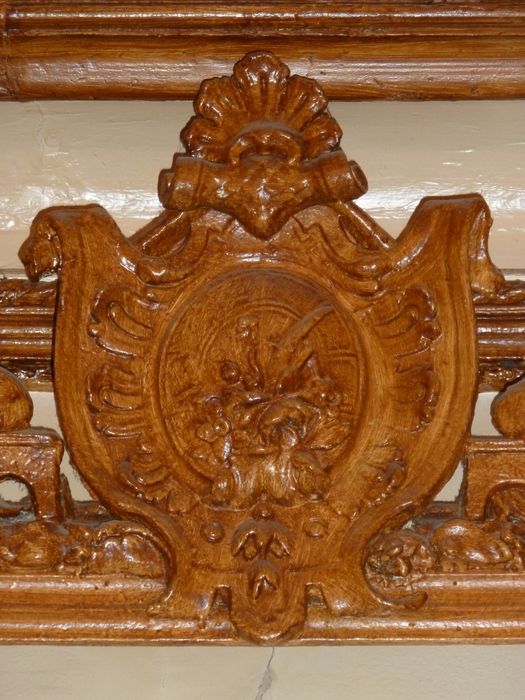 Décor du plafond. Cartouche à motifs de cuir d’inspiration Renaissance.