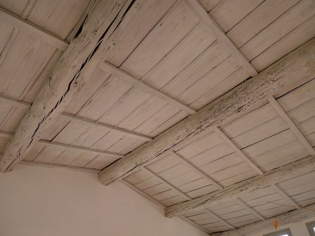 Combles. Charpente.