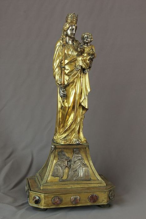 statuette : Vierge à l’Enfant - © Ministère de la Culture (France), Conservation des antiquités et des objets d’art de l’Hérault – Tous droits réservés 