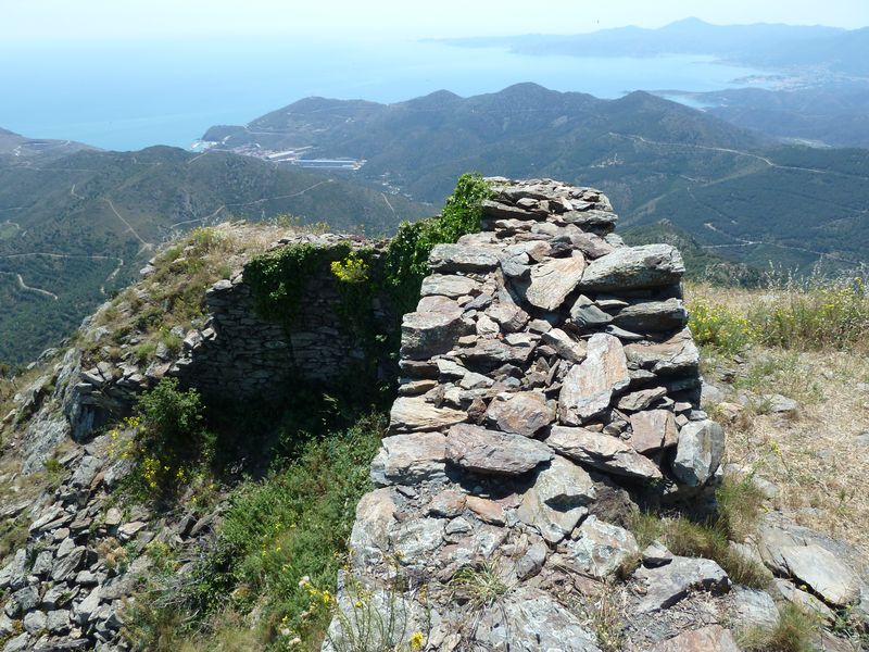 Murs de blocs de schiste.