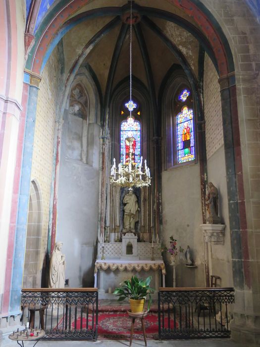 Transept sud. Chapelle Saint-Joseph, construite en 1847.