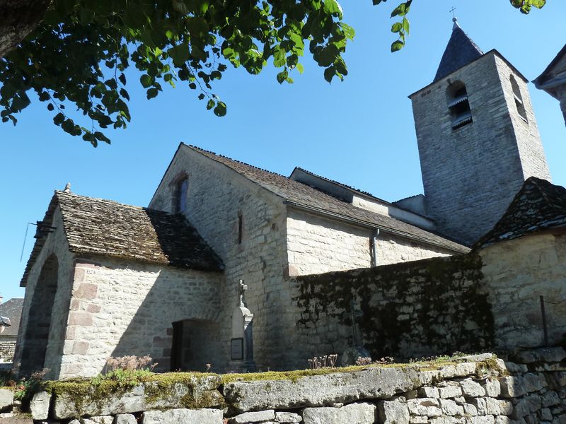 Côté sud de l’église.