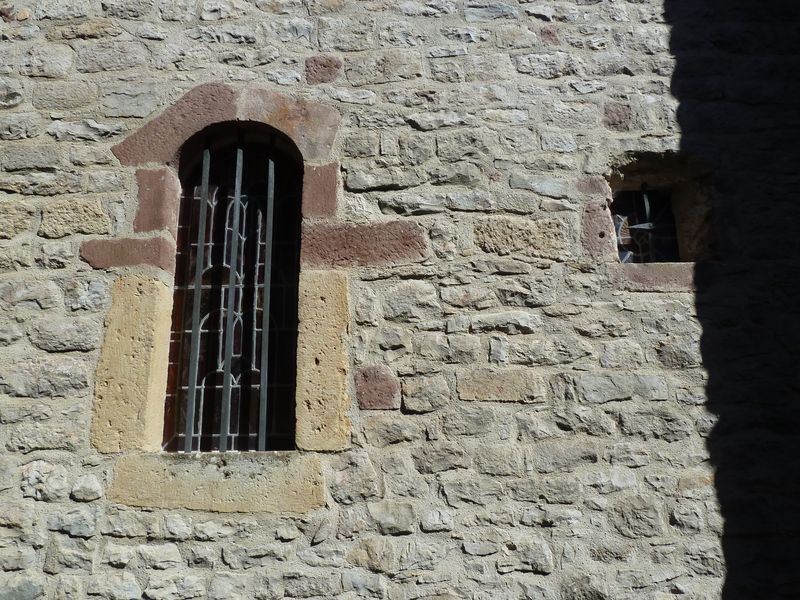 Mur sud de l’église.