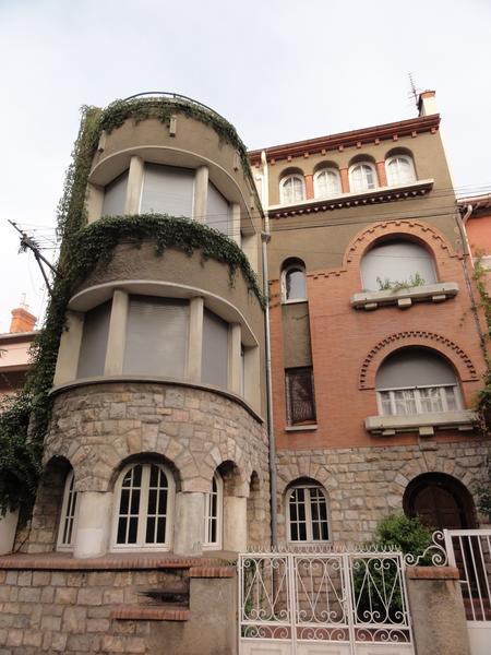 Maison Maydat construite par Alfred Joffre en 1940, dans le quartier de la gare.