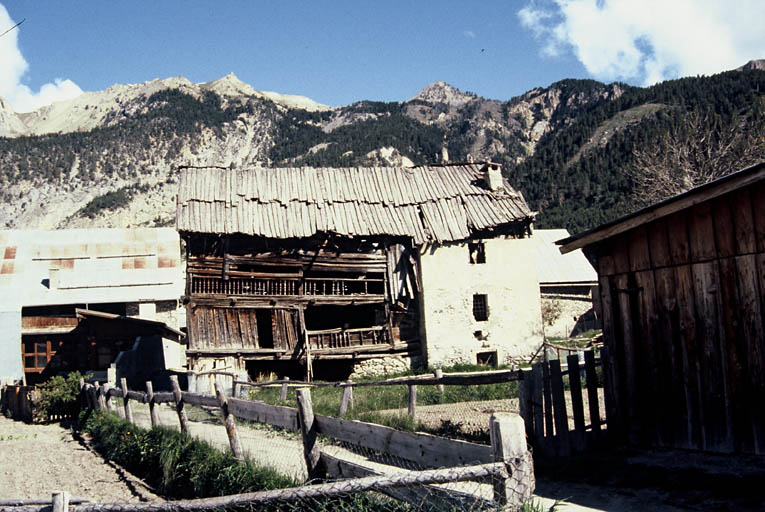 Vue depuis le sud.