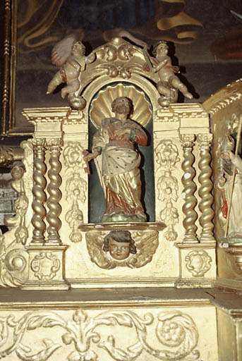 Retable en bois doré du maître-autel, Saint-Pierre.