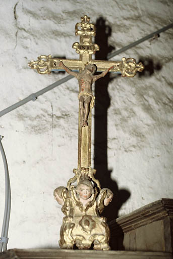 Crucifix du 18e siècle.