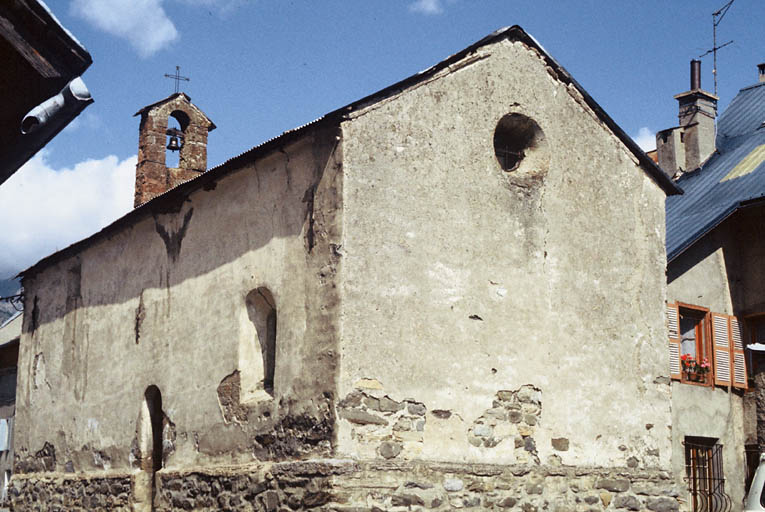 Chevet depuis le sud-est.