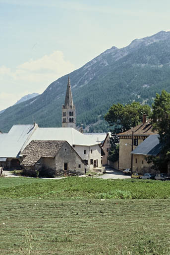 Vue d'ensemble depuis le nord-ouest.