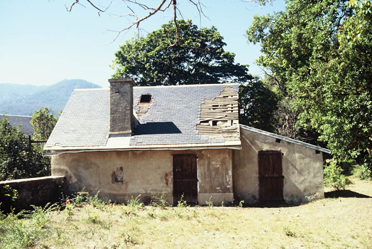 Porte d'Embrun, pavillon du porte-enseigne.