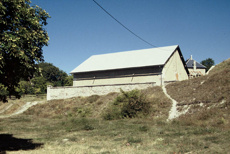 Poudrière est.