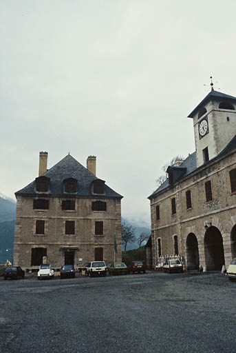 Pavillon des Officiers.