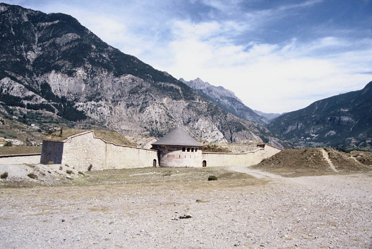 Lunette d'Arçon.