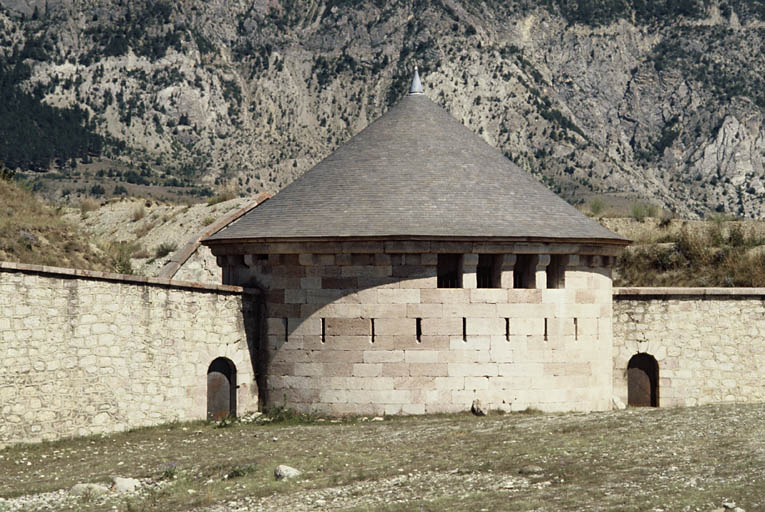 Lunette d'Arçon.