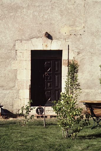 Pavillon du Génie, entrée.