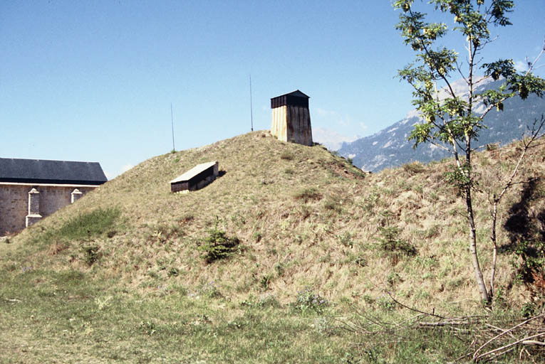 Poudrière ouest.