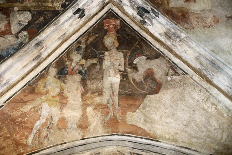 Chapelle sud, détail peintures murales retraçant le martyr de Saint-Sébastien.