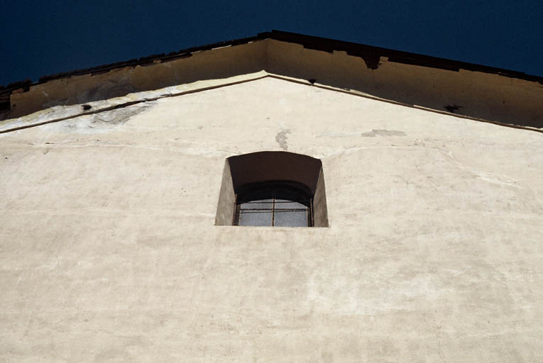 Façade ouest, fenêtre du mur pignon.